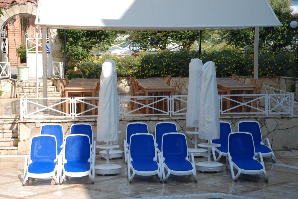 Villa Adora Beach Сиде Екстериор снимка