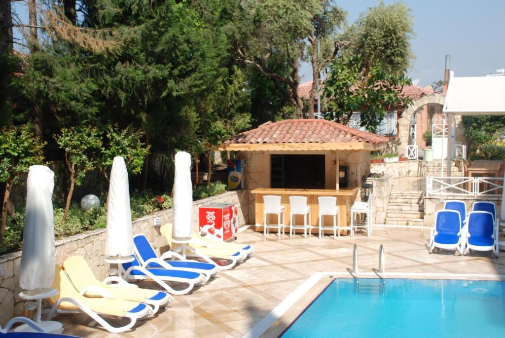 Villa Adora Beach Сиде Екстериор снимка