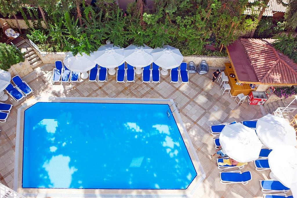 Villa Adora Beach Сиде Екстериор снимка