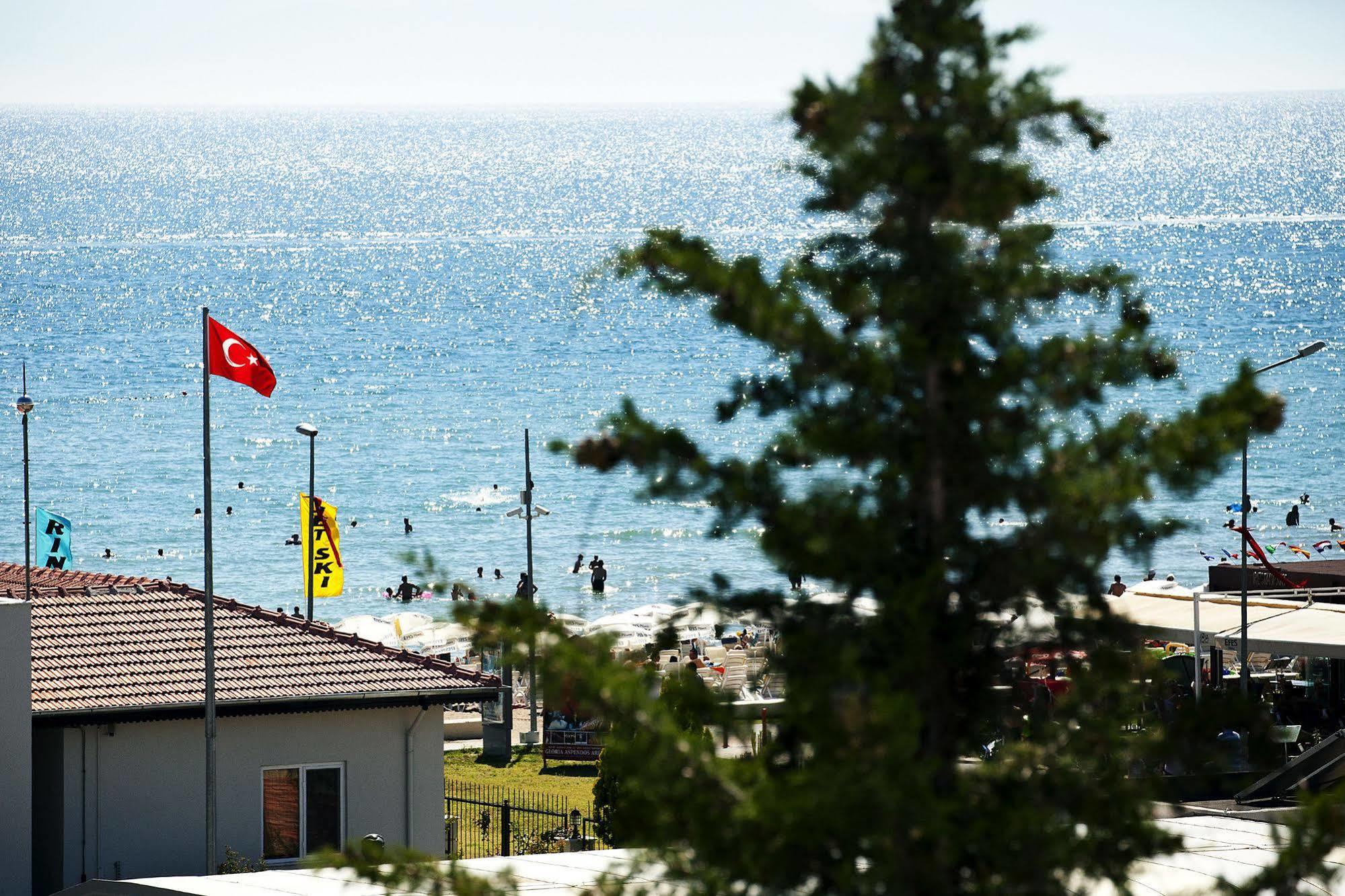 Villa Adora Beach Сиде Екстериор снимка