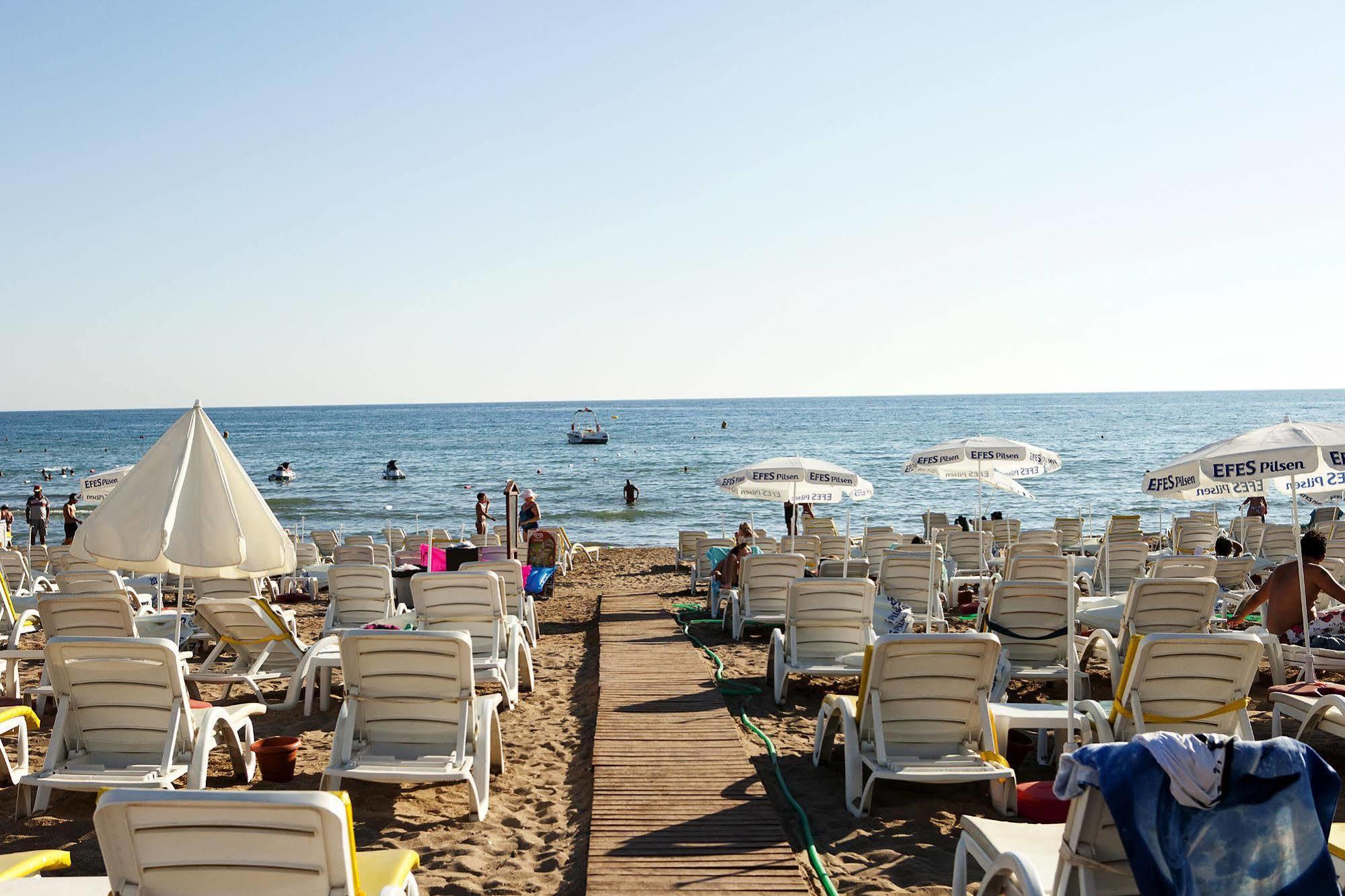 Villa Adora Beach Сиде Екстериор снимка